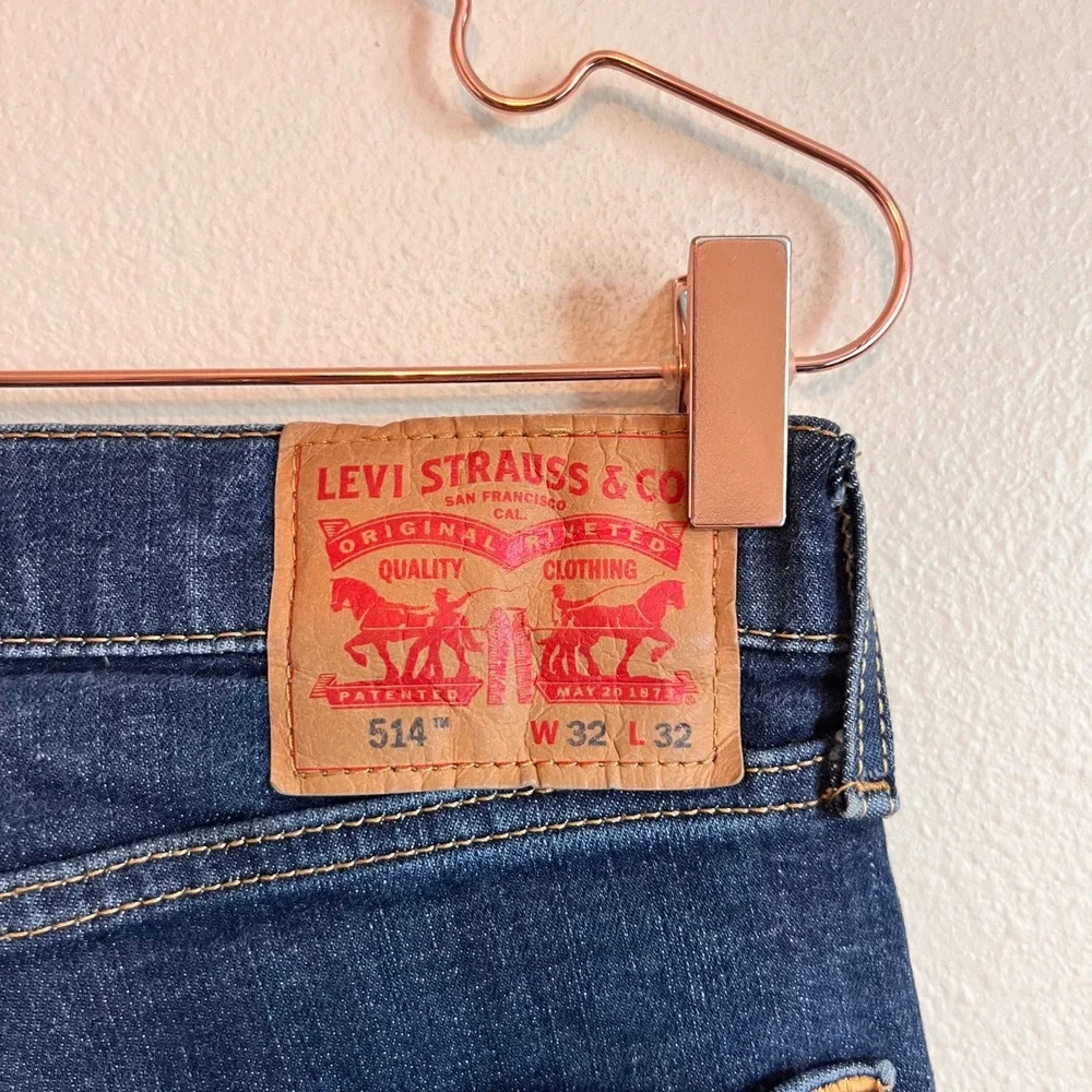 Levi's Jeans Men 32x32 Dark Wash 514 Straight Fit Denim Pants Indigo Stretch